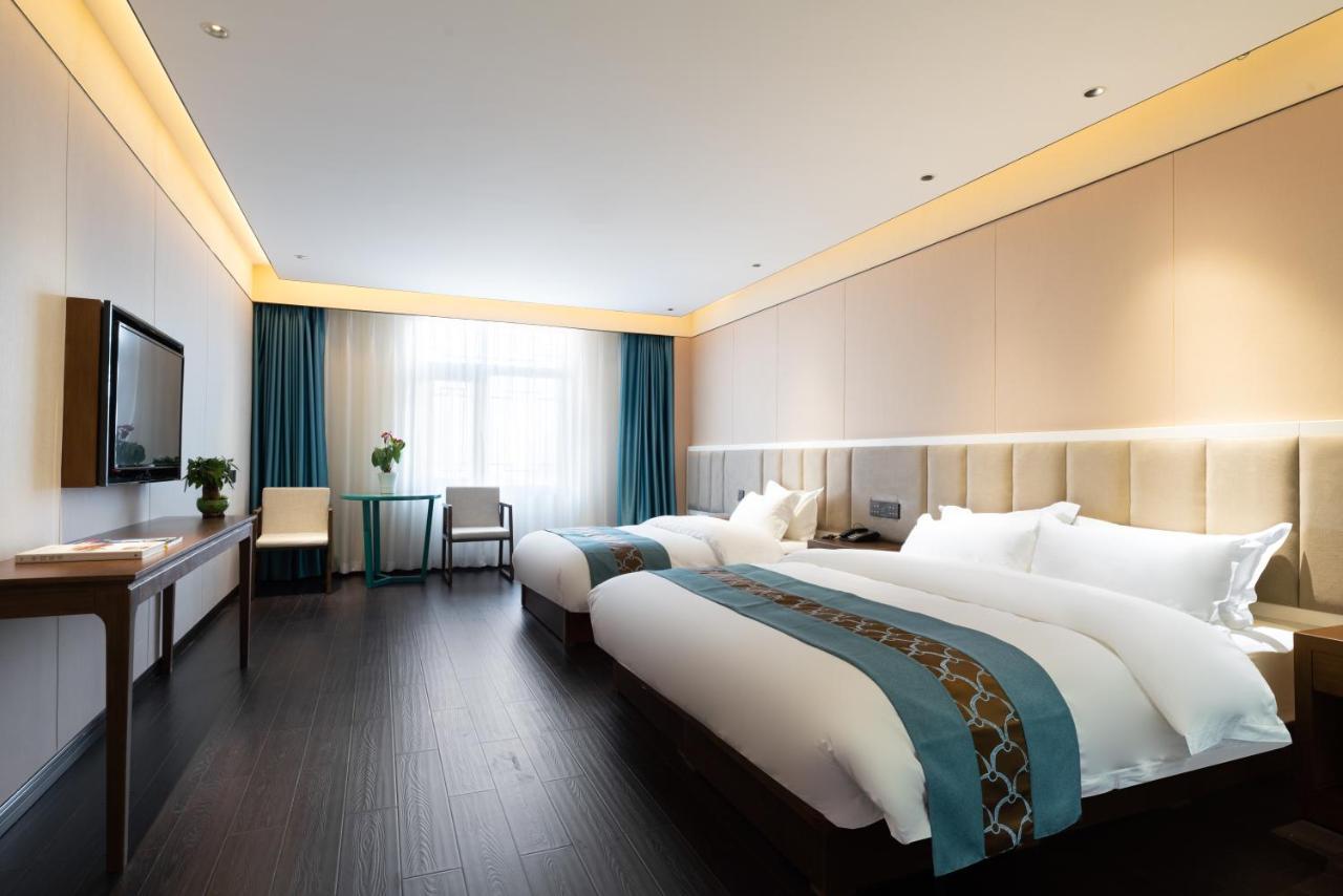 Beijing Tangfu Hotel - Located In The City Center Adjacent To The Subway Station Close To Nanluoguxiang Gulou Lama Temple Tiananmen Square Forbidden City Temple Of Heaven Providing Laundry Car Rental And Ticketing Services Zewnętrze zdjęcie