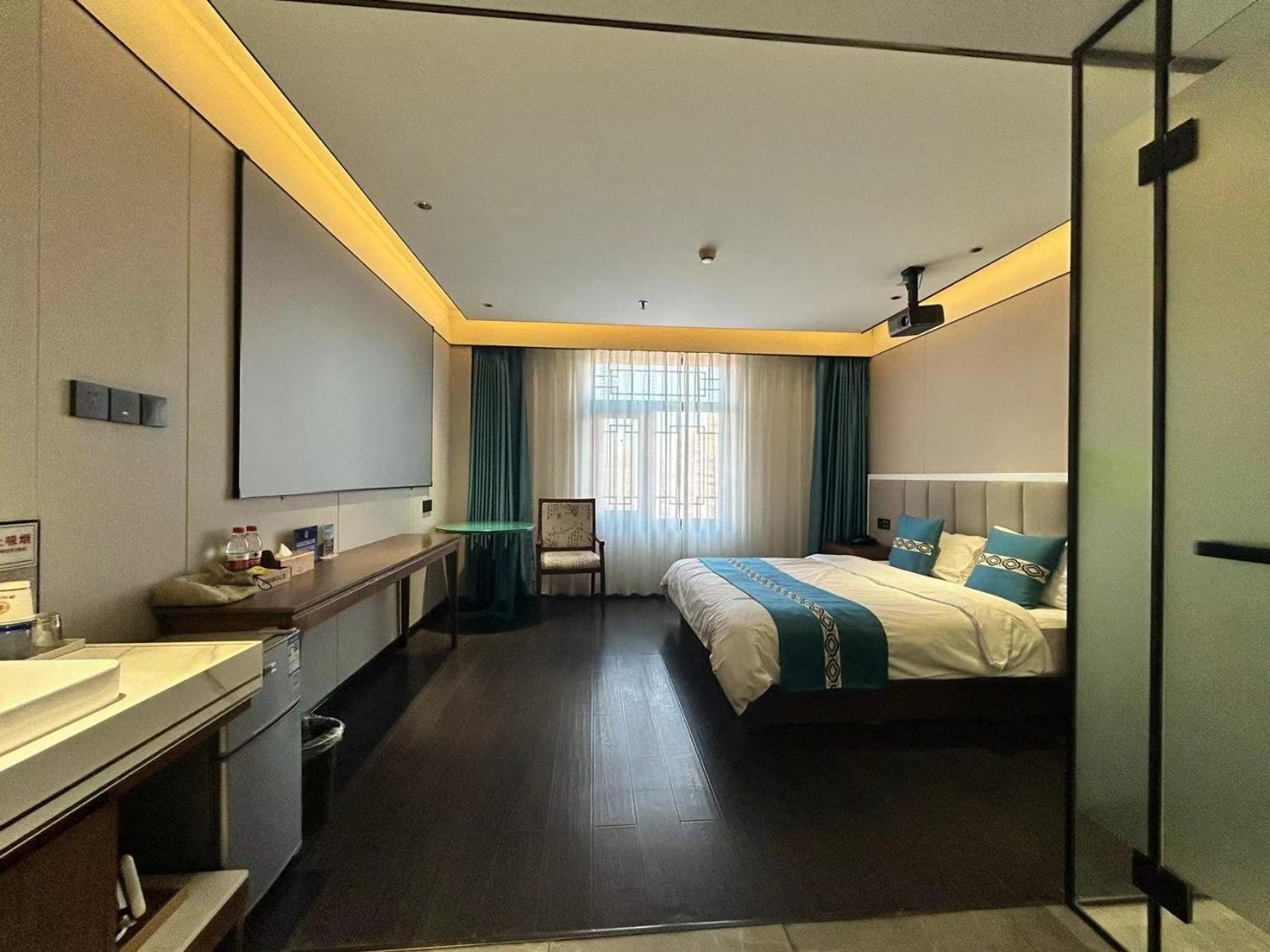 Beijing Tangfu Hotel - Located In The City Center Adjacent To The Subway Station Close To Nanluoguxiang Gulou Lama Temple Tiananmen Square Forbidden City Temple Of Heaven Providing Laundry Car Rental And Ticketing Services Zewnętrze zdjęcie
